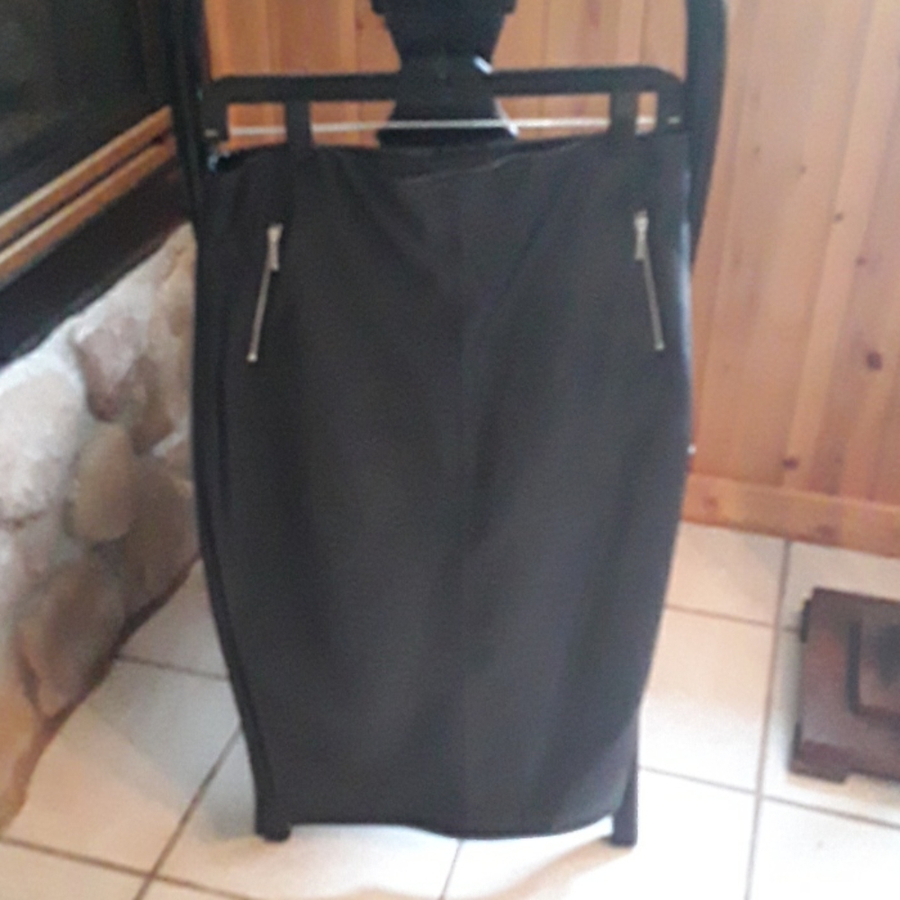 Skirt  Black
